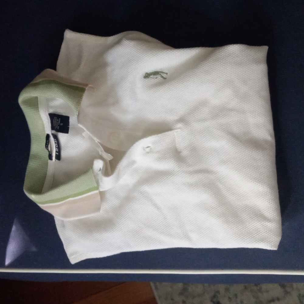 Izod women's golf shirt NWT
